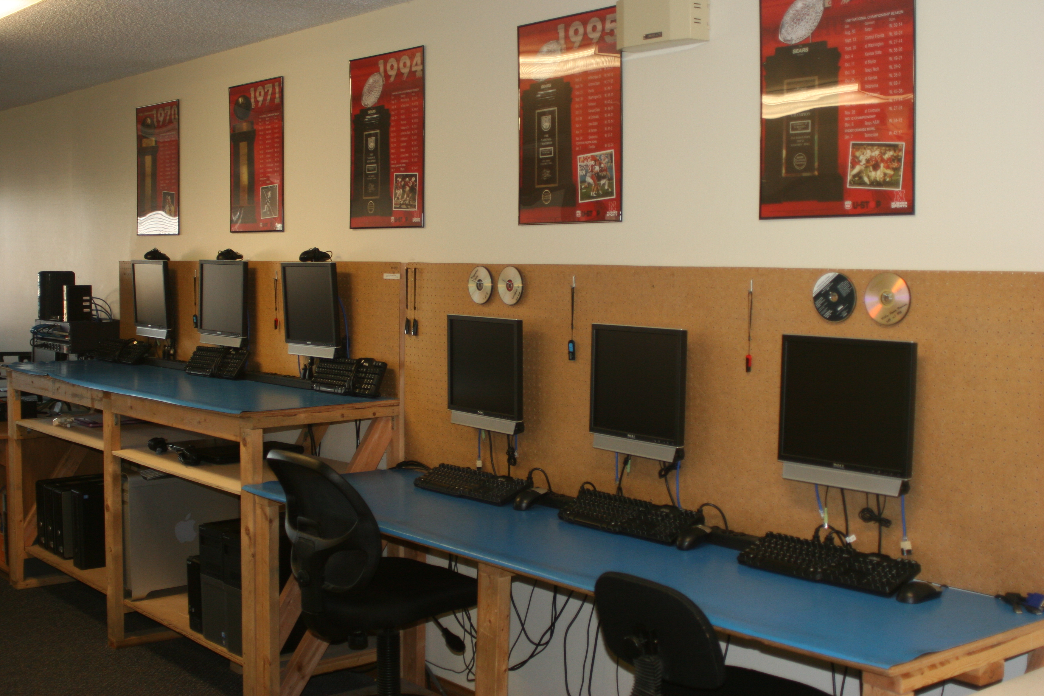 Level Seven Computers Image